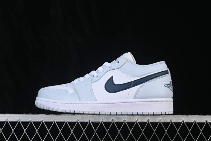 Picture of Air Jordan 1 LOW _SKUfw22979771681724100fw